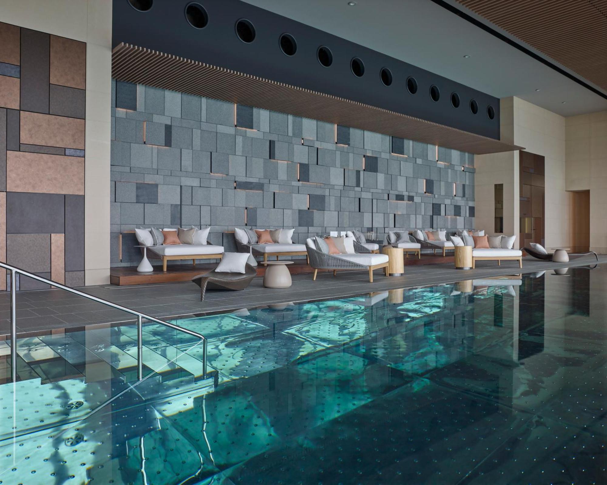 Four Seasons Hotel Tokyo At Otemachi — Photos 1